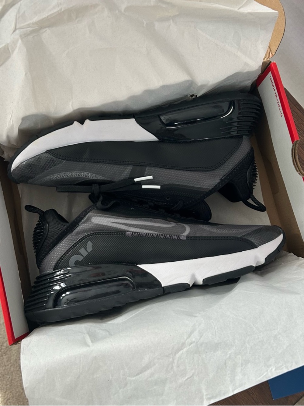 Nike Air Max 2090 Black Wolf Grey Anthracite Size M10/W11.5 - Picture 8 of 8